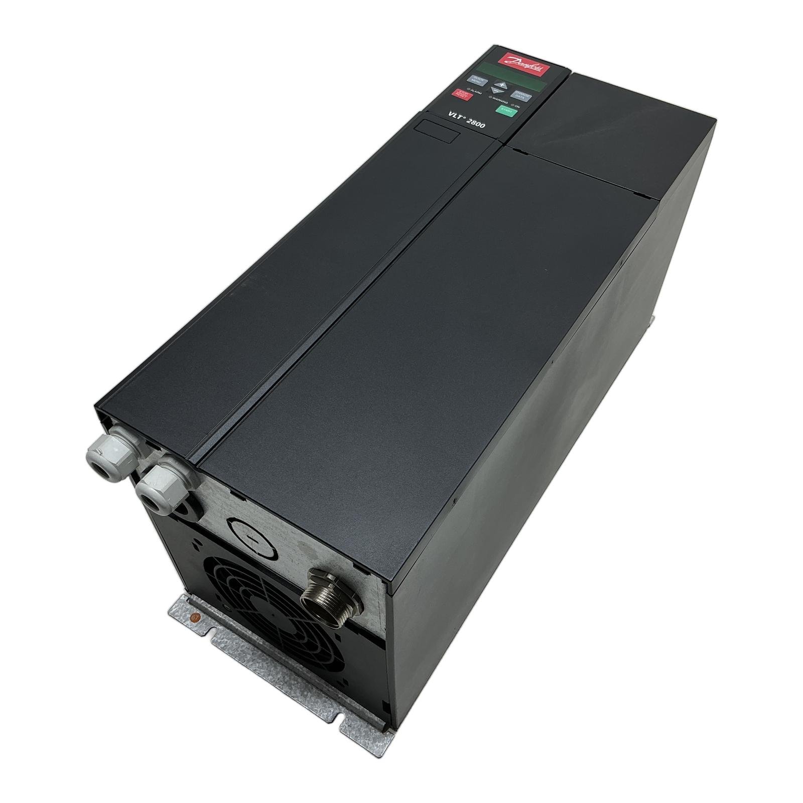 DANFOSS VLT2880PT4B20STR3DBF10A00C0 195N1115 DANFOSS VLT2880PT4B20STR3DBF10A00C0 195N1115 - Afbeelding 1