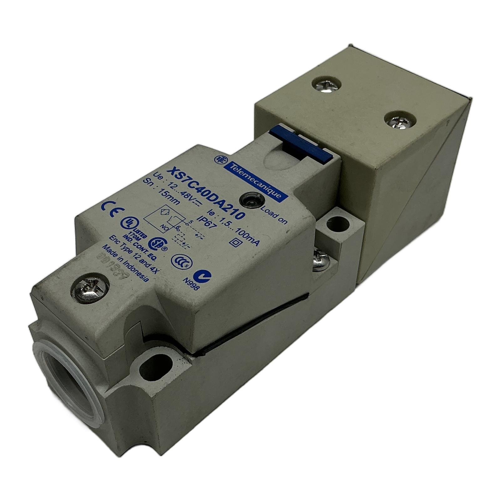 TELEMECANIQUE XS7C40DA210 TELEMECANIQUE XS7C40DA210 - Afbeelding 1