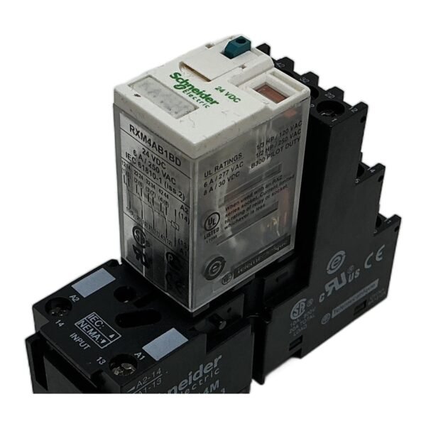 SCHNEIDER ELECTRIC RXM4AB1BD RXZE2S114M