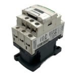 SCHNEIDER ELECTRIC CAD32