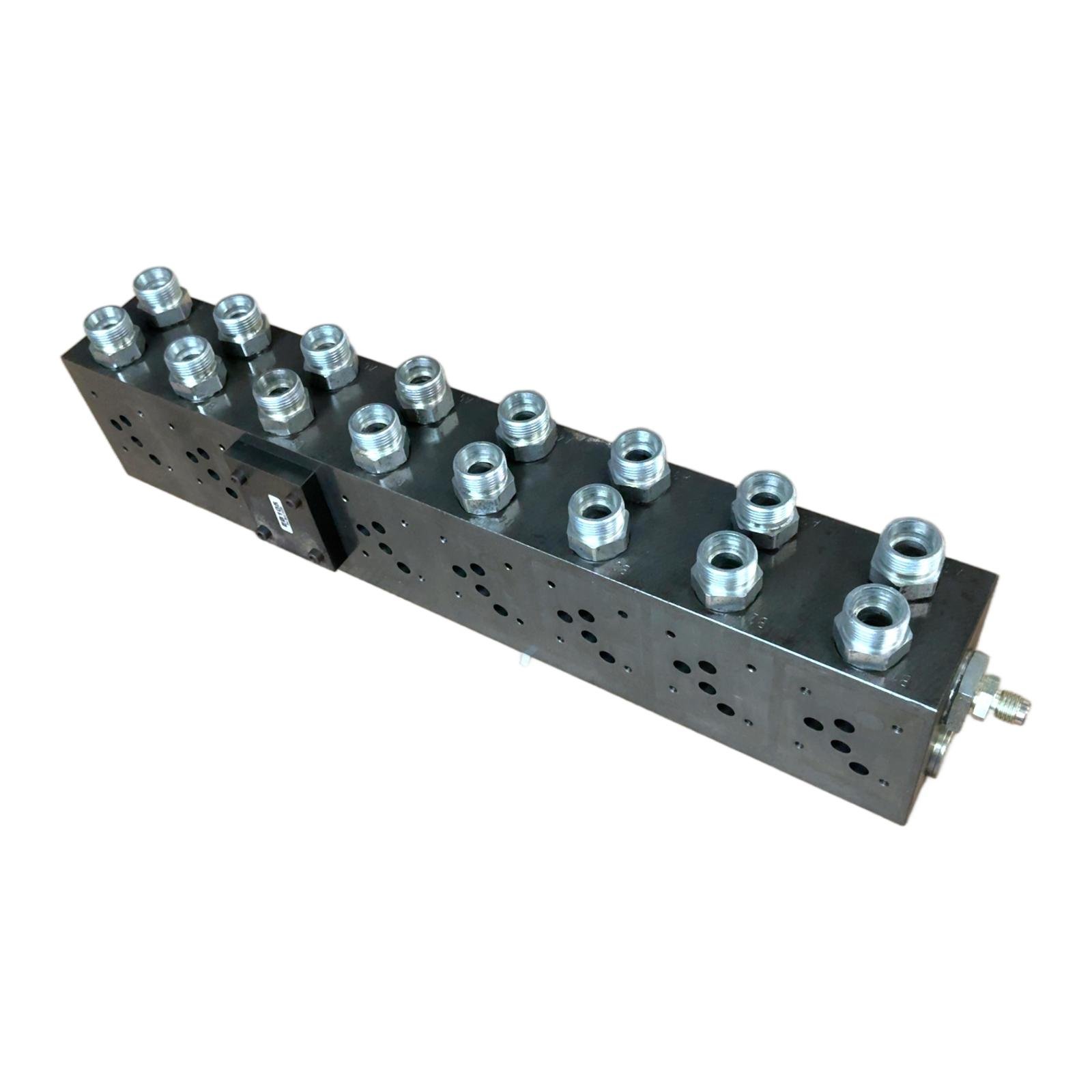 BOSCH REXROTH EB105 38 108 00 end plate BOSCH REXROTH EB105 38 108 00 end plate - Afbeelding 1